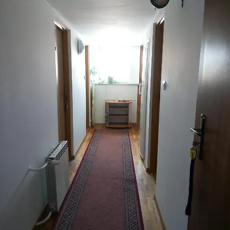Δωμάτια σε οικογενειακή κατοικία Strozowka Gorlice