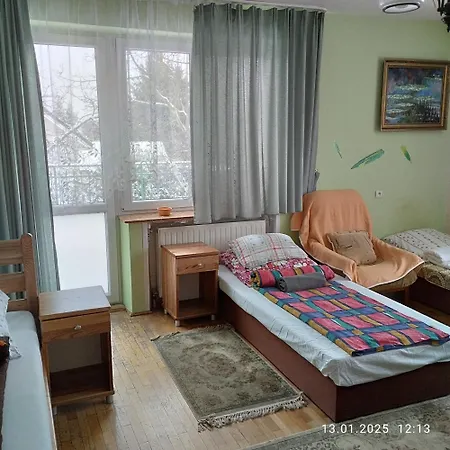 Strozowka Homestay *