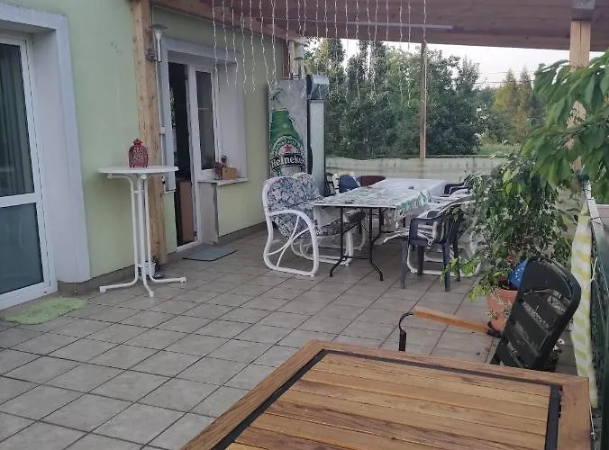 Privatunterkunft Strozowka *